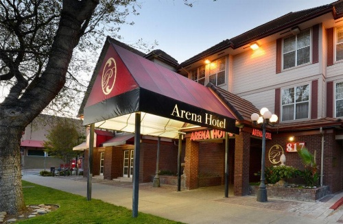 Arena Hotel image 3